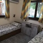 под ореха Willa *