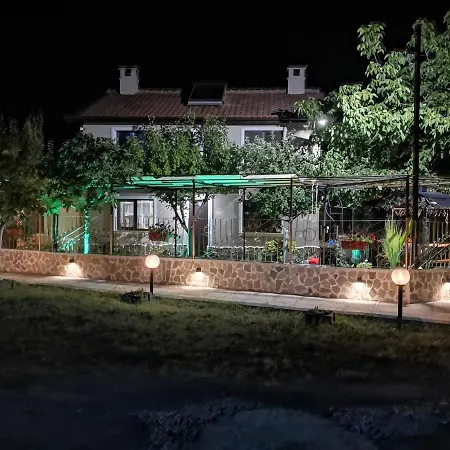 под ореха Willa